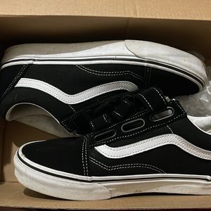 Vans women’s 7.5